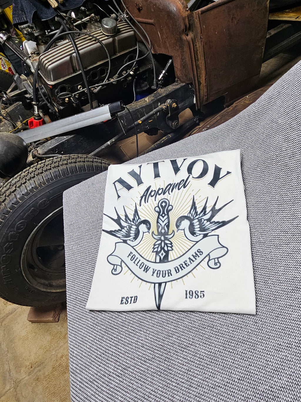 Vintage Aytvoy