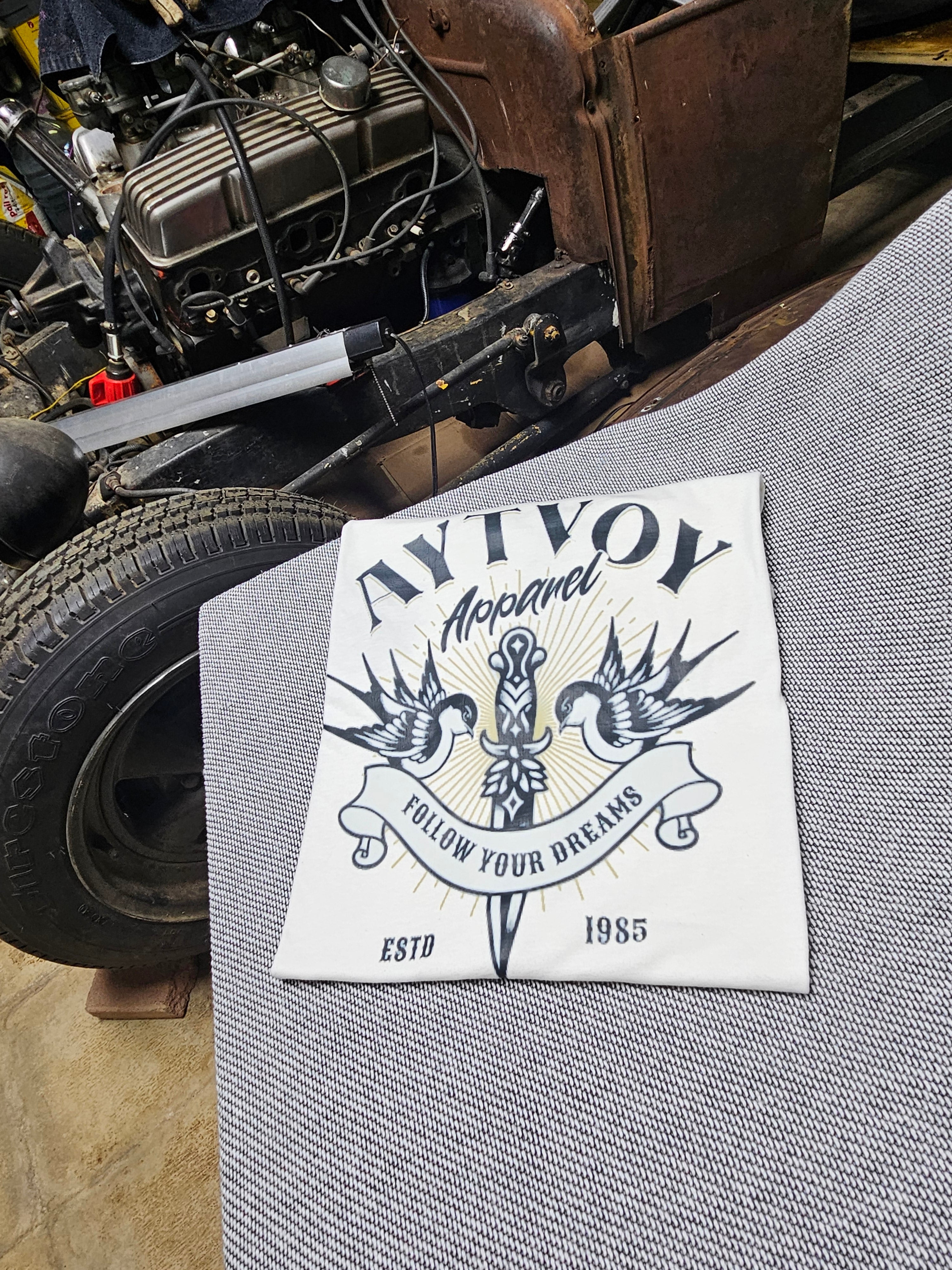 Vintage Aytvoy
