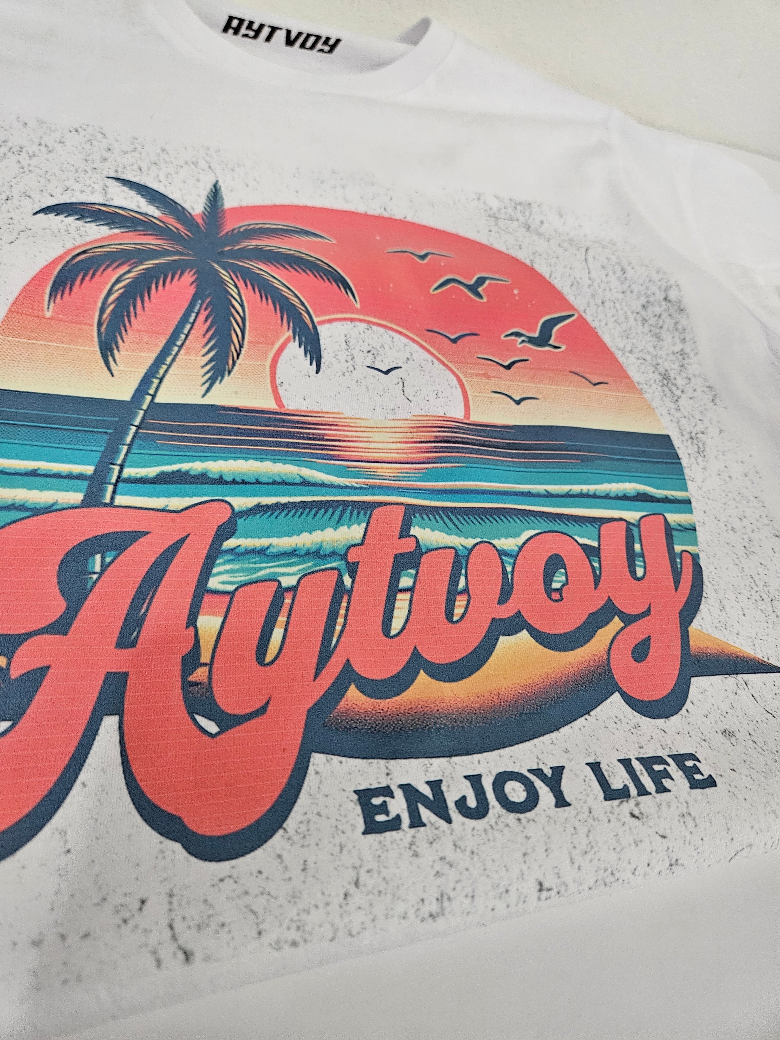 Aytvoy enjoy life T.