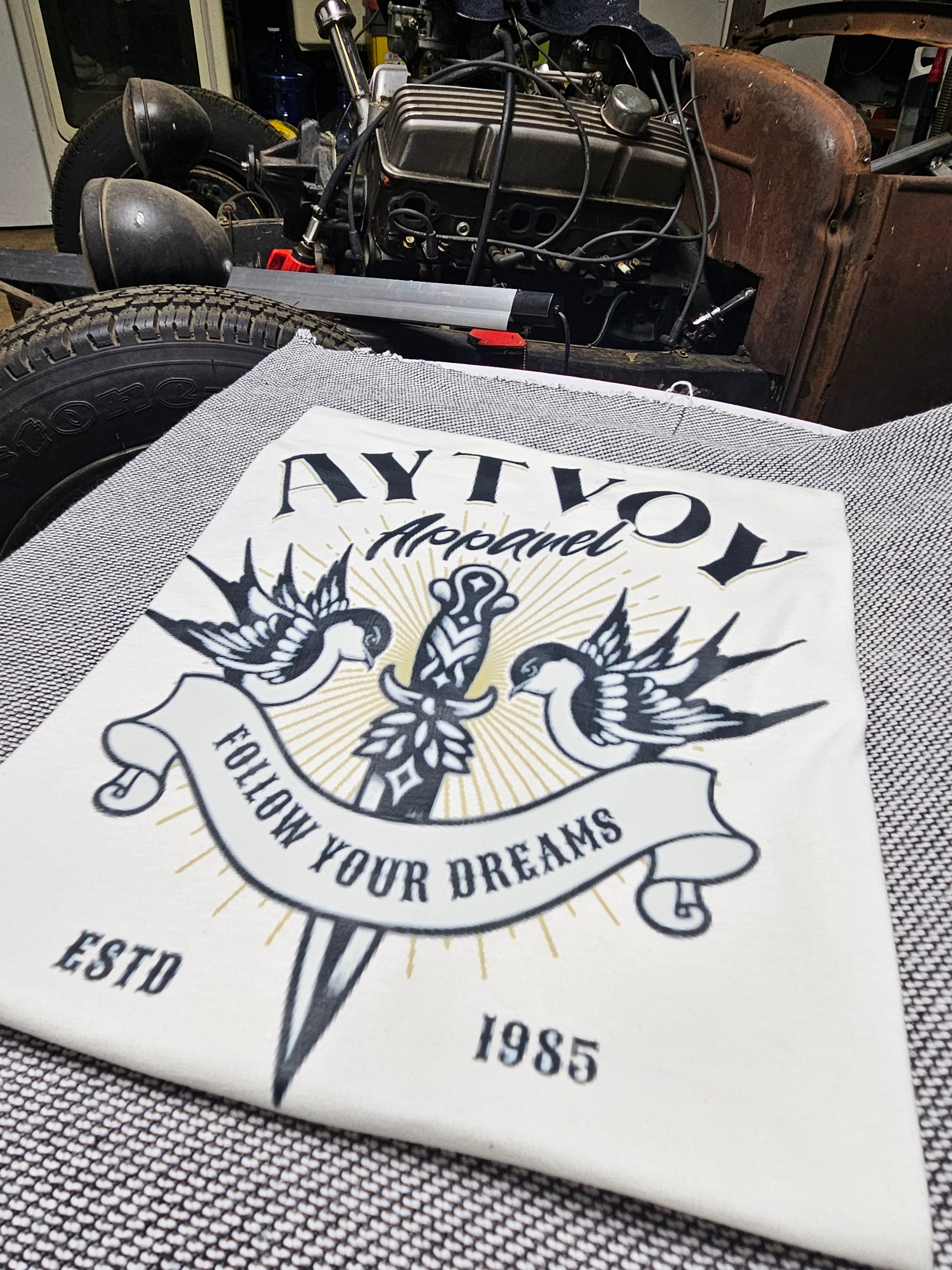 Vintage Aytvoy