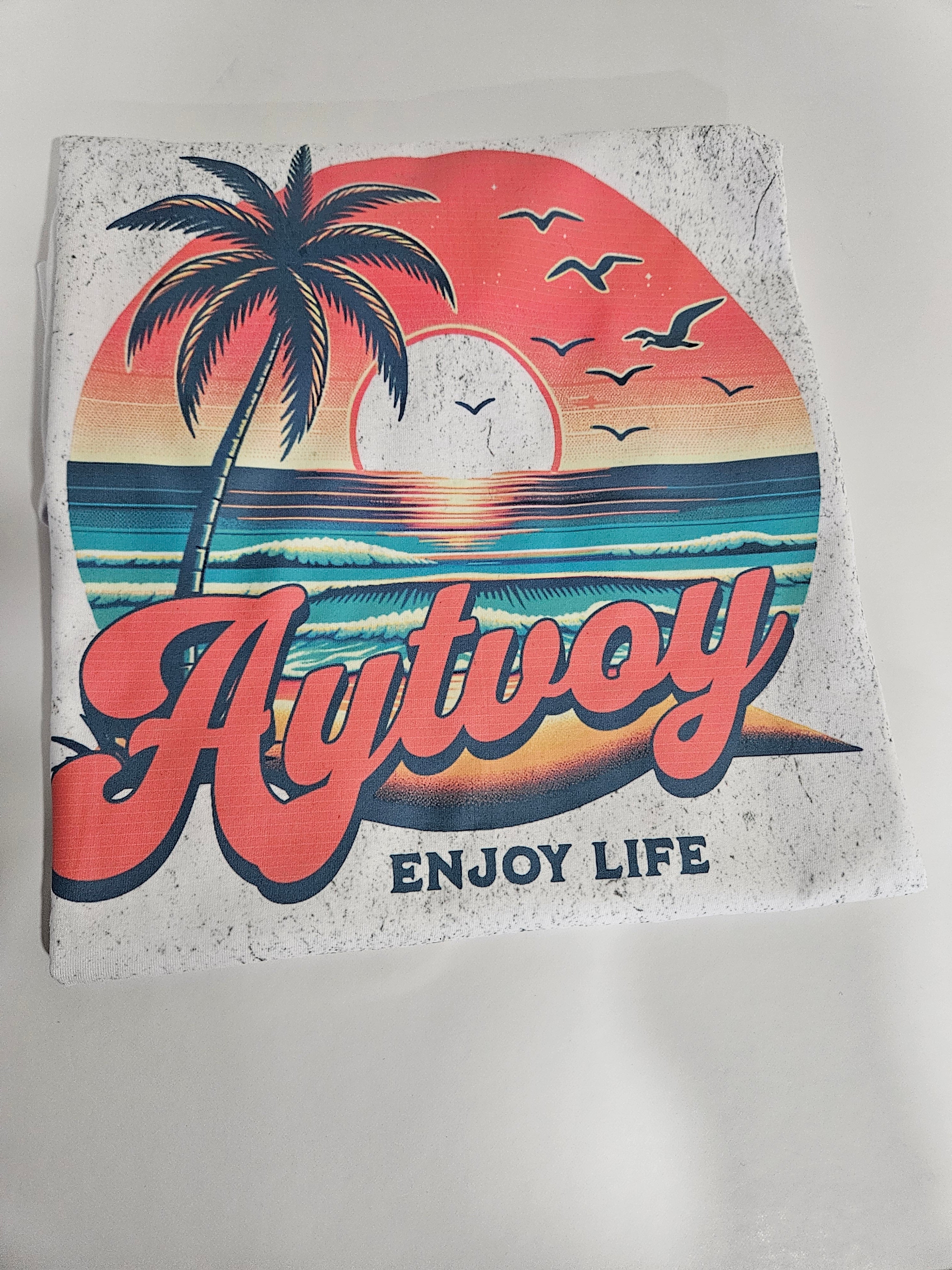 Aytvoy enjoy life T.