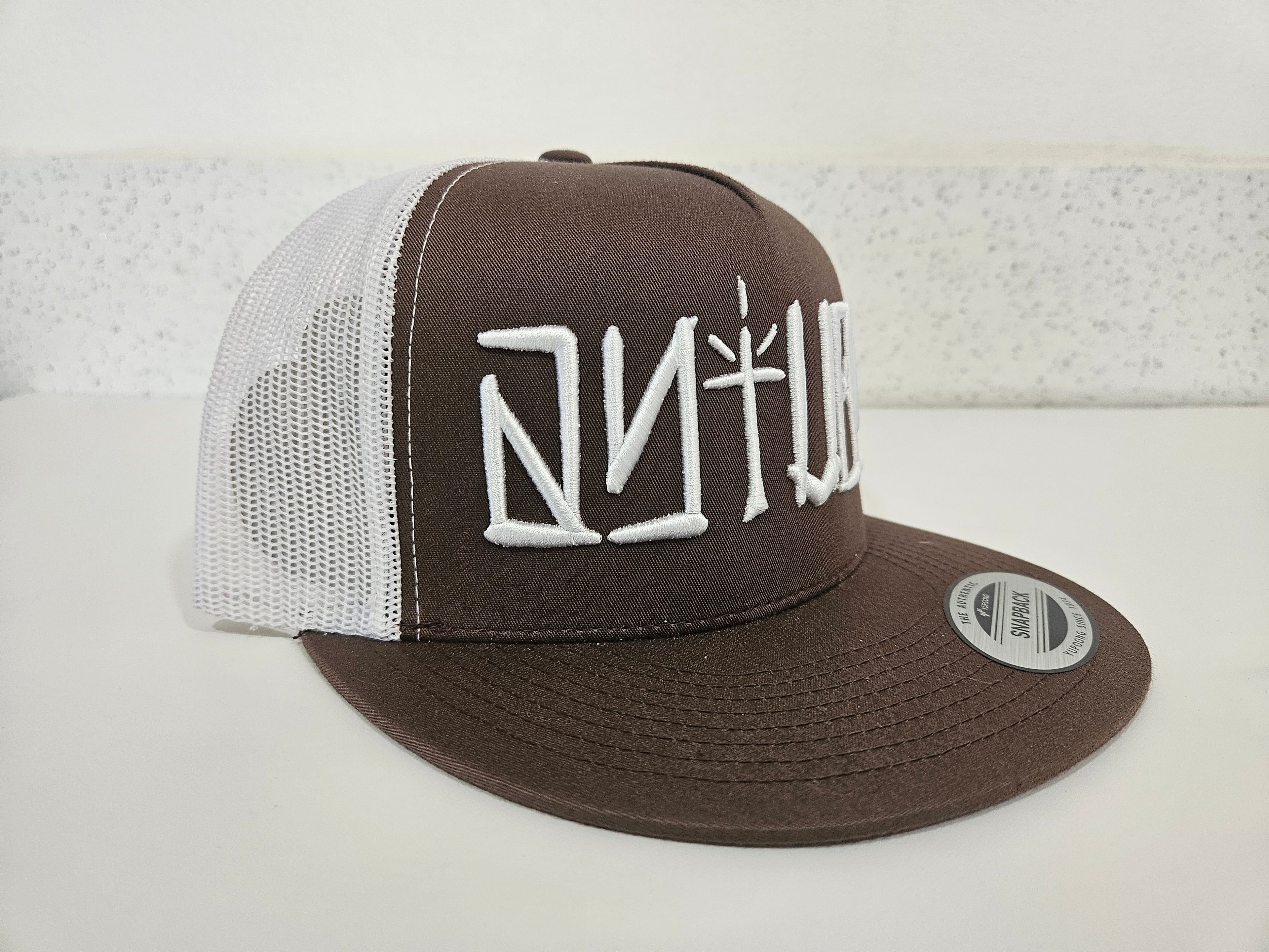 AYTVOY HAT